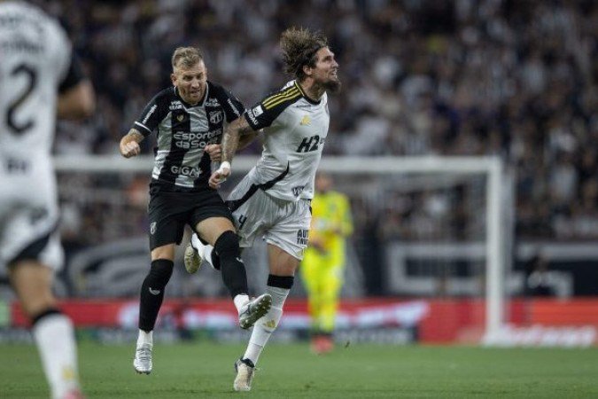 CEARÁ - Time nordestino foi competitivo e mostrou força diante de um adversário melhor. Mas no fim, não foi suficiente. NOTA: 6,0 - Foto: Pedro Souza / Atlético