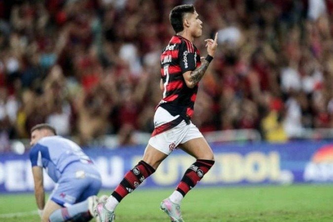Luiz Araújo marca dois e se destaca em goleada do Flamengo sobre o Fortaleza - (crédito: Foto: Gilvan de Souza/CRF) Luiz Araújo marca dois e se destaca em goleada do Flamengo sobre o Fortaleza - (crédito: Foto: Gilvan de Souza/CRF)