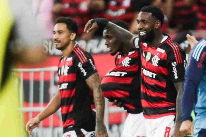 Flamengo goleia o Fortaleza de forma incontestável no Maracanã, pela 11ª rodada do Brasileirão - (crédito: Fotos: Gilvan de Souza/Flamengo) Flamengo goleia o Fortaleza de forma incontestável no Maracanã, pela 11ª rodada do Brasileirão - (crédito: Fotos: Gilvan de Souza/Flamengo)