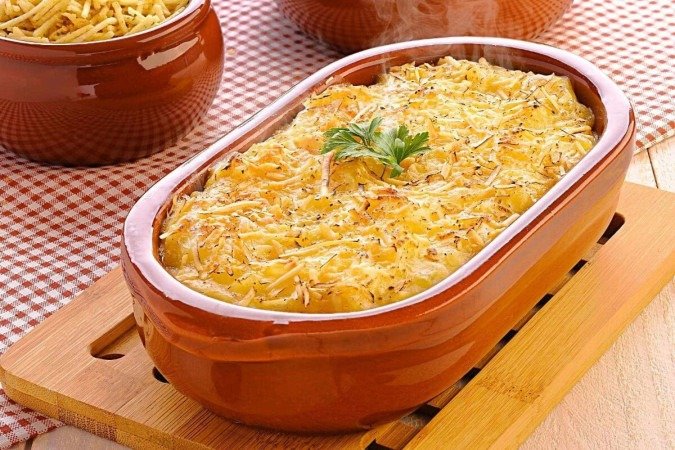 Escondidinho de berinjela (Imagem: Rafael Trafaniuc | Shutterstock) - (crédito: EdiCase) Escondidinho de berinjela (Imagem: Rafael Trafaniuc | Shutterstock) - (crédito: EdiCase)