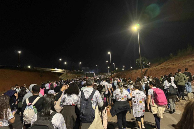 Grupo saiu da Paróquia São Sebastião, no Gama, até a Igrejinha Nossa Senhora de Fátima, na 307/308 Sul