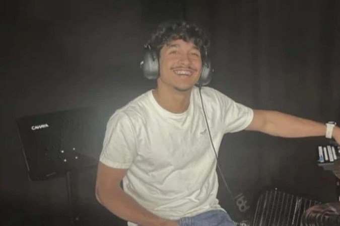 O jovem foi identificado como Marcelo Gomes, aluno da Milford High School -  (crédito: Reprodução/Redes sociais)