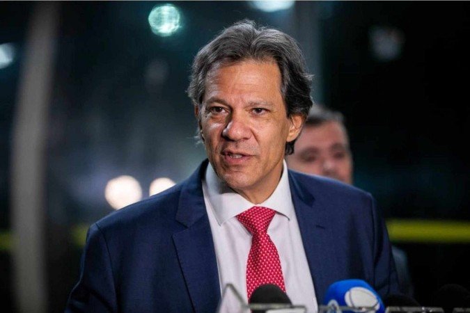 Fernando Haddad foi recebido ontem à noite, na casa do presidente da Câmara, Hugo Motta - (crédito: Washington Costa/MF.) Fernando Haddad foi recebido ontem à noite, na casa do presidente da Câmara, Hugo Motta - (crédito: Washington Costa/MF.)