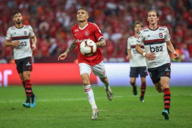 Internacional e Flamengo pelas quartas de final da Libertadores em 2019 - (crédito: Lucas Uebel/Getty Images) Internacional e Flamengo pelas quartas de final da Libertadores em 2019 - (crédito: Lucas Uebel/Getty Images)