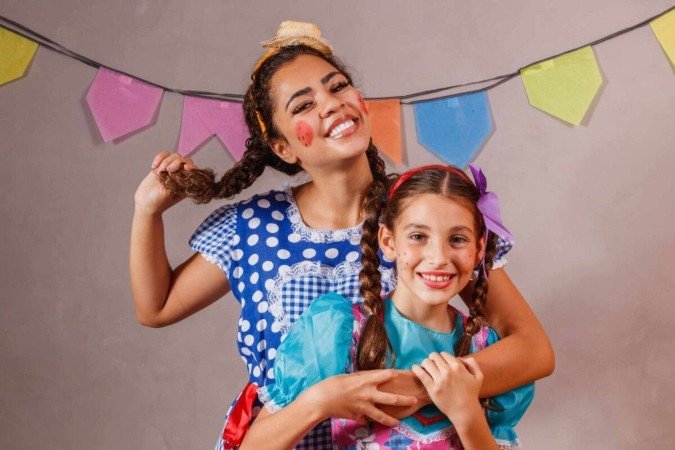 Penteados temáticos complementam o look da festa junina com criatividade e charme (Imagem: Bernardo Emanuelle | Shutterstock) - (crédito: EdiCase) Penteados temáticos complementam o look da festa junina com criatividade e charme (Imagem: Bernardo Emanuelle | Shutterstock) - (crédito: EdiCase)