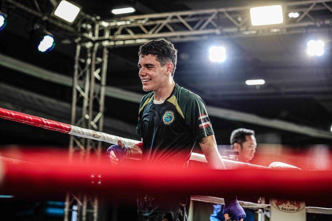 Felipe Santana ostenta o título de campeão mundial de muay thai aos 14 anos - (crédito: Action photo) Felipe Santana ostenta o título de campeão mundial de muay thai aos 14 anos - (crédito: Action photo)