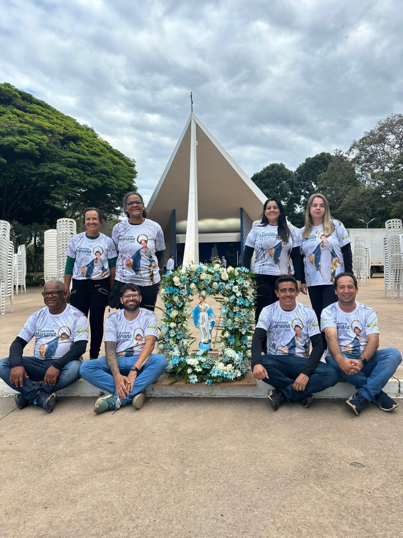 Grupo de fiéis caminharam cerca de 32km, saindo da paróquia até a Igrejinha Nossa Senhora de Fátima, na 307/308 Sul