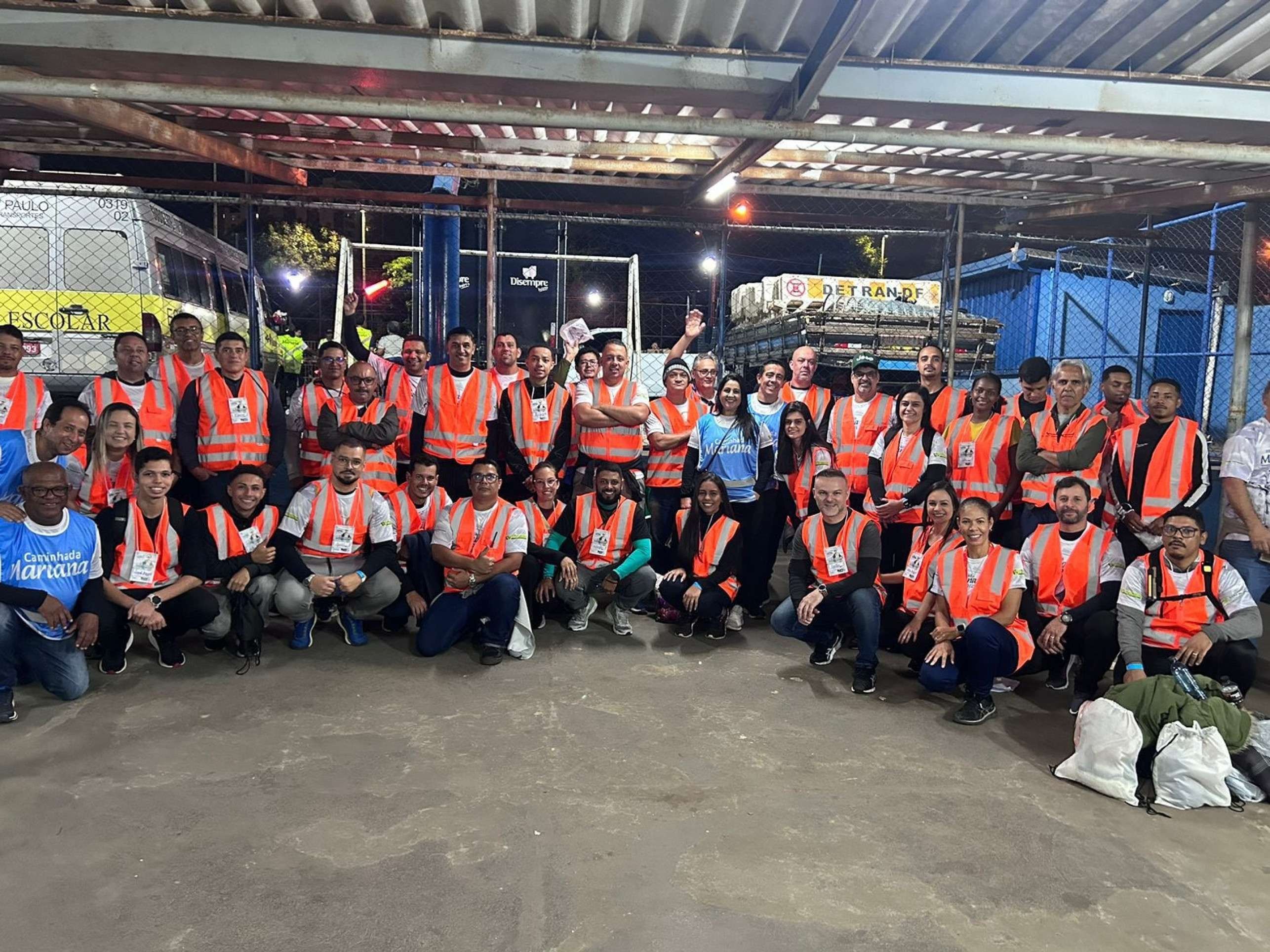 Além dos 6 mil fiéis inscritos, 280 pessoas da comunidade trabalharam de forma gratuita, a serviço da Paróquia São Sebastião, na organização do evento