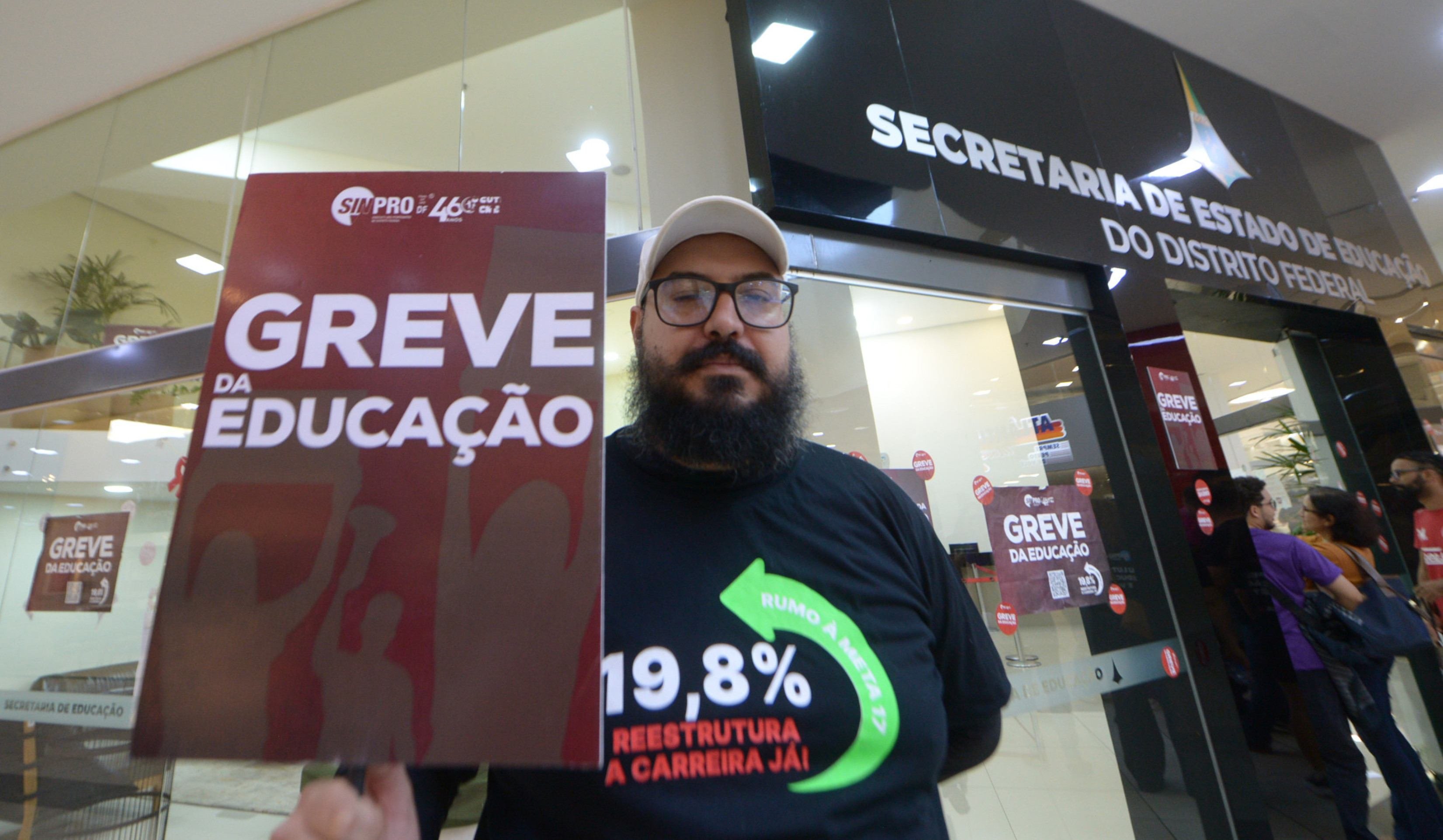 Sinpro-DF entra com recurso no STF contra decisão do TJDF, que declarou a greve abusiva 