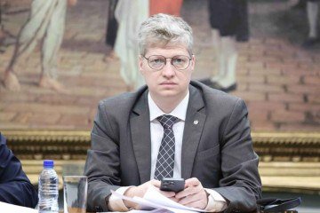 Representando o Brasil no evento, van Hattem também criticou o que classificou como 'instrumentalização ideológica' do grupo Brics por parte de governos, inclusive o brasileiro

 -  (crédito: Kayo Magalhães / Câmara dos Deputados)