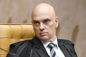 Moraes determinou, ainda, o bloqueio de todas as redes sociais usas pela parlamentar. O conteúdo das contas deverá ser preservado pelas plataformas, e os dados cadastrais enviados ao STF -  (crédito:  Carlos Moura/SCO/STF)