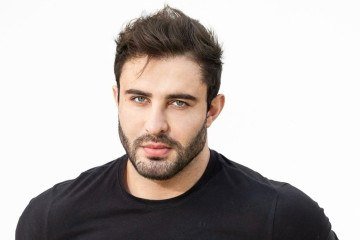 Cantor Estevan troca música sertaneja pela gospel -  (crédito: Laercio Luz/Divulgação)