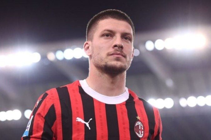 Luka Jovi? é atacante do Milan e já teve agem pelo Real Madrid - (crédito: Foto: Alessandro Sabattini/Getty Images) Luka Jovi? é atacante do Milan e já teve agem pelo Real Madrid - (crédito: Foto: Alessandro Sabattini/Getty Images)