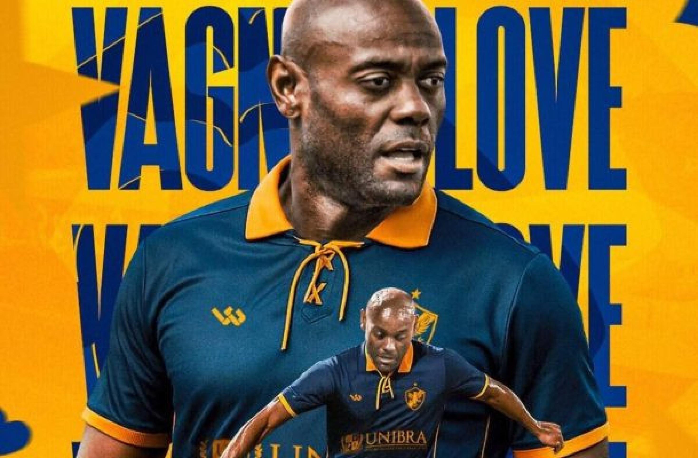 Retrô anuncia a contratação do atacante Vagner Love