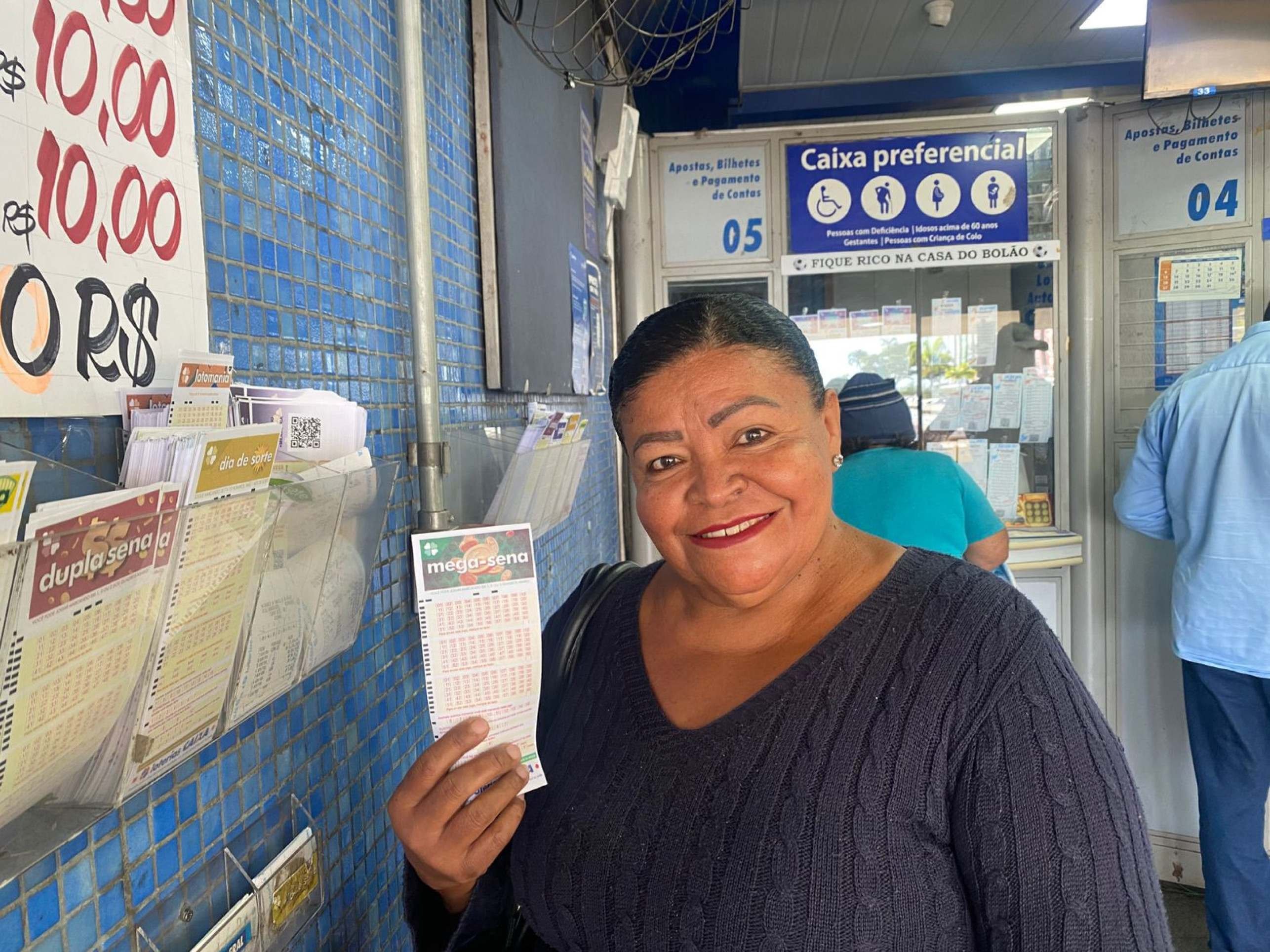 Mega-Sena acumulada sorteia R$ 45 milhões nesta quinta (5/6)