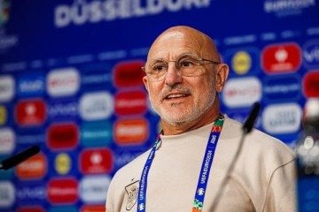 De La Fuente destaca alto nível da Espanha após classificação para final da Liga das Nações