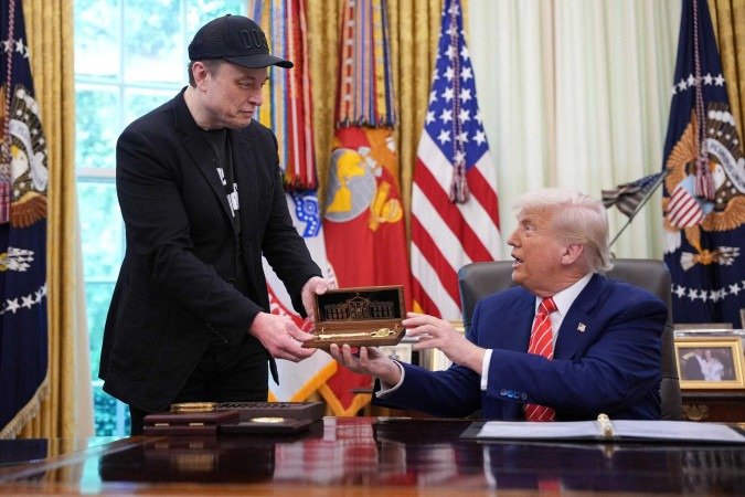 Elon Musk republicou publicação que dizia que Trump 