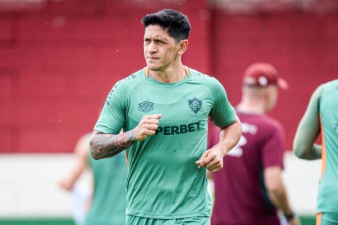 Duas semanas atrás, Cano já havia começado a correr no gramado e deve estar liberado para jogar contra o Borussia - (crédito: Marina Garcia/Fluminense) Duas semanas atrás, Cano já havia começado a correr no gramado e deve estar liberado para jogar contra o Borussia - (crédito: Marina Garcia/Fluminense)