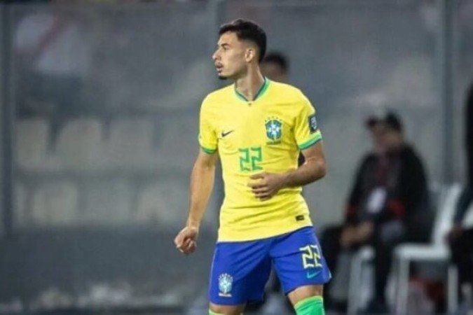 GABRIEL MARTINELLI - Entrou bem na partida, dando um novo ritmo ao ataque. NÃ£o conseguiu achar muitos espaÃ§os, mas deu uma velocidade diferente no time. Nota: 6 - Foto: Foto: Arquivo Pessoal