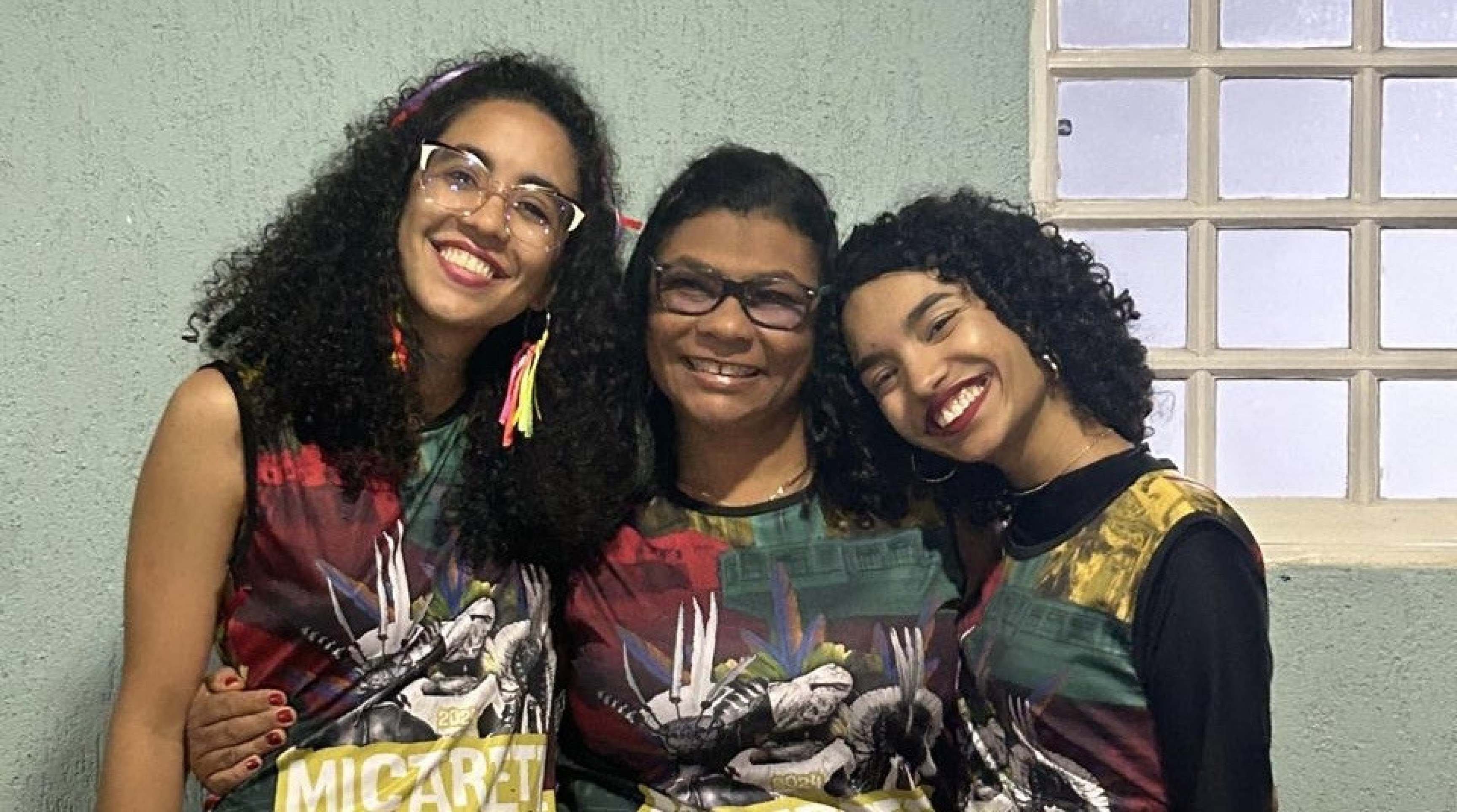 Maria Clara e Mariana Chagas conheceram o Gil por conta da mãe