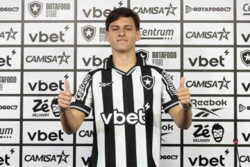 Montoro é apresentado no Botafogo: ‘Mostrar que estou à altura do clube’