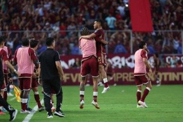 Venezuela venceu a Bolívia por 2 a 0 e segue na cola do G6 das Eliminatórias -  (crédito: Foto: Edilzon Gamez/Getty Images)