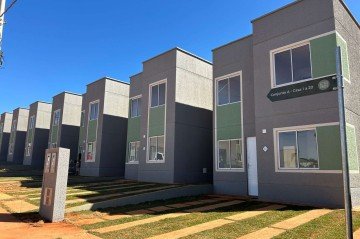 GDF realiza a entrega de 58 casas de três quartos no Alto Mangueiral