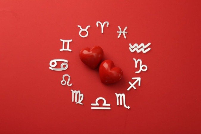A sinastria ajuda a compreender a energia de cada signo no amor (Imagem: New Africa | Shutterstock)  -  (crédito: EdiCase)