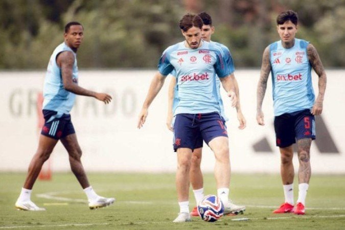 Flamengo se prepara para a disputa do Mundial de Clubes e aguarda chegada de novo reforço - (crédito: Foto: Adriano Fontes/Flamengo) Flamengo se prepara para a disputa do Mundial de Clubes e aguarda chegada de novo reforço - (crédito: Foto: Adriano Fontes/Flamengo)