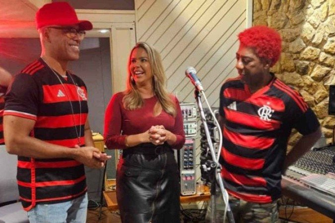 Ivo Meireles, Buchecha e MC Coringa fazem parte da produção musical - (crédito: Foto: Divulgação / Flamengo) Ivo Meireles, Buchecha e MC Coringa fazem parte da produção musical - (crédito: Foto: Divulgação / Flamengo)