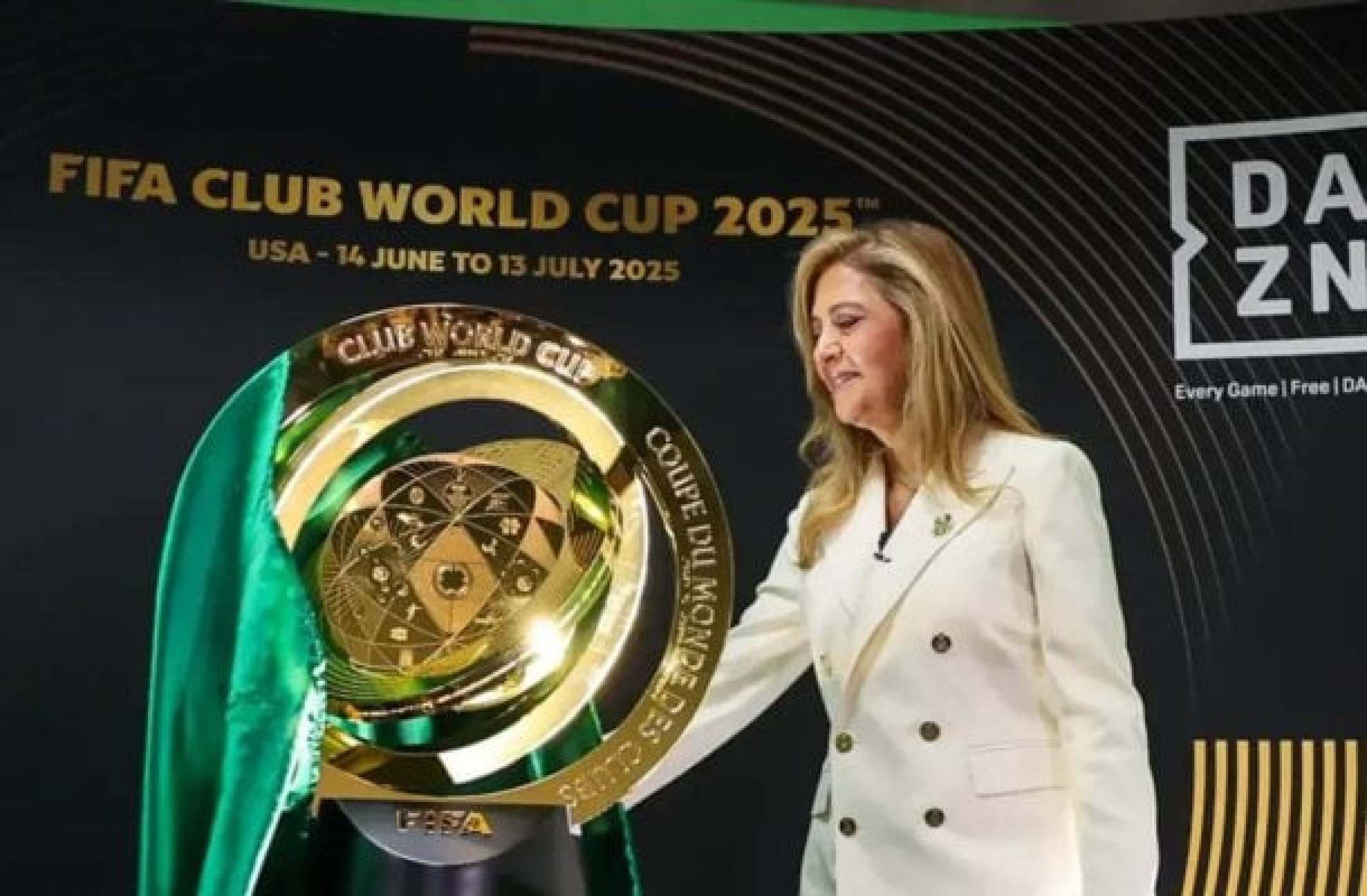 Leila enxerga Palmeiras pronto para o Mundial e volta a brincar com meme Leila enxerga Palmeiras pronto para o Mundial e volta a brincar com meme