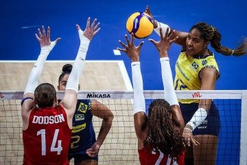 Jovens são bolas de segurança para a Seleção de Zé Roberto