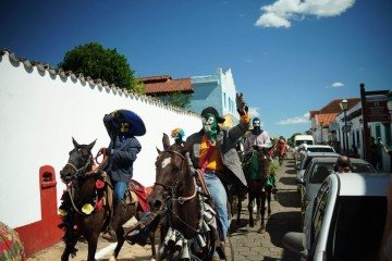 Fé e Tradição: A Festa do Divino Emociona Gerações em Planaltina e Pirenópolis