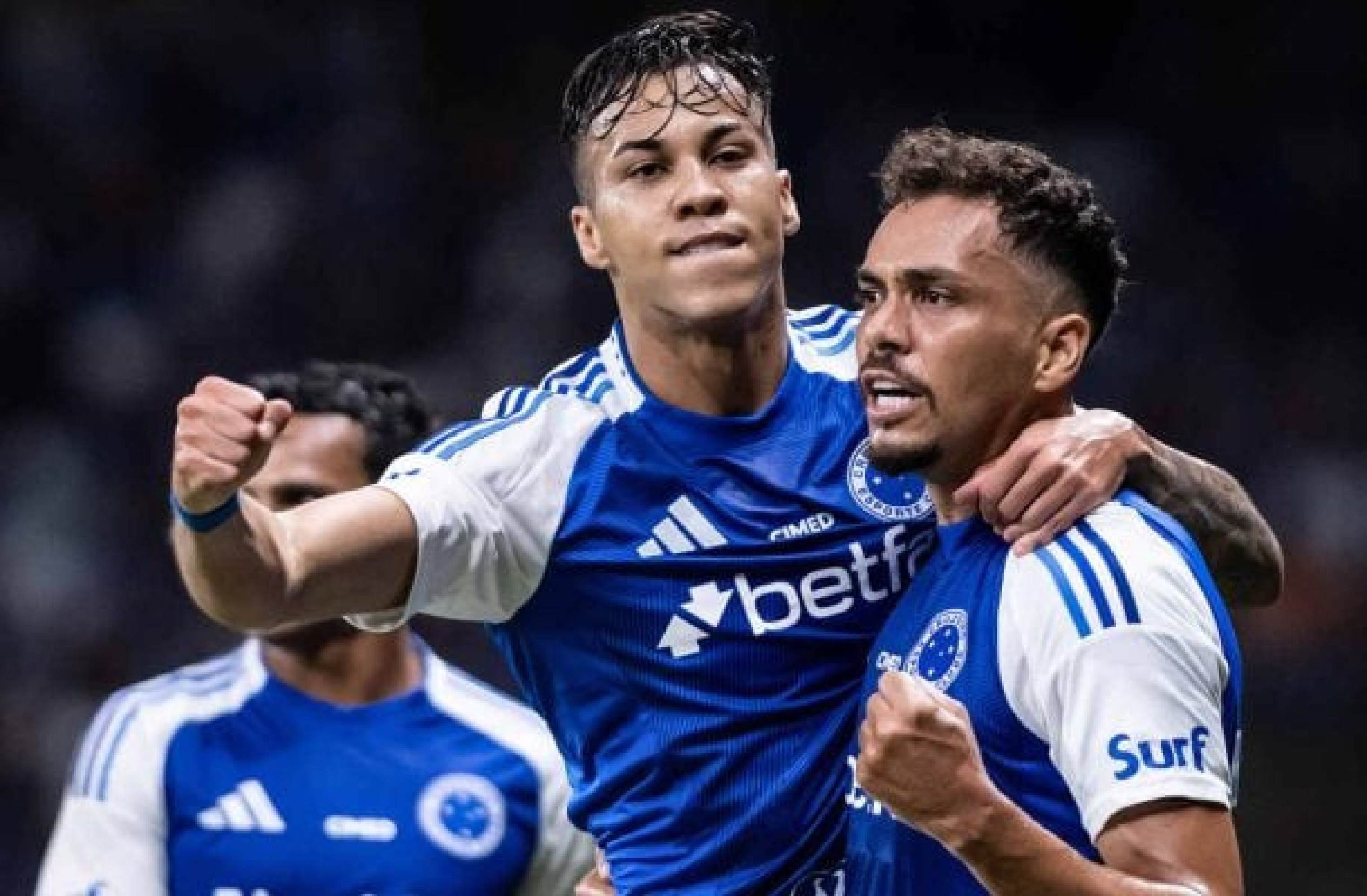 Kaio Jorge comenta como saída de Dudu repercutiu no elenco do Cruzeiro: ‘Serviu de exemplo’