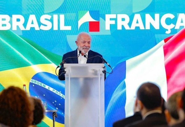 LUDOVIC MARIN/POOL/EPA-EFE/Shutterstock