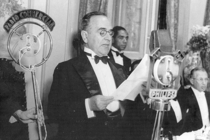 Como presidente argentino de 1946 a 1955, Perón procurou proteger a indústria argentina com tarifas - (crédito: Getty Images) Como presidente argentino de 1946 a 1955, Perón procurou proteger a indústria argentina com tarifas - (crédito: Getty Images)