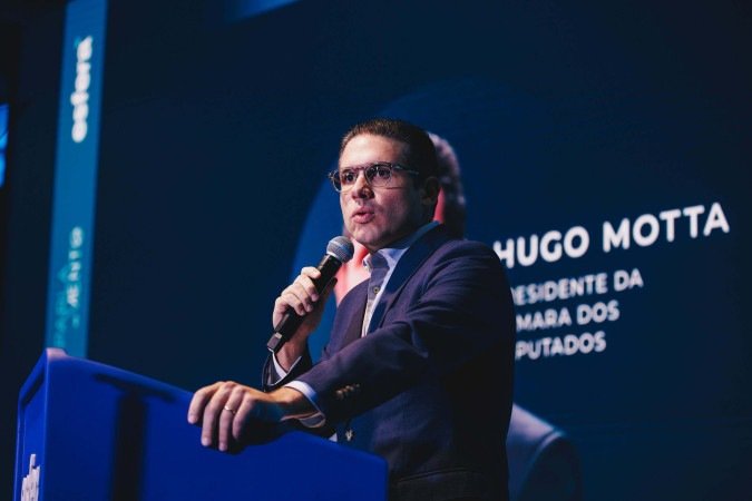 O modelo atual, segundo Hugo Motta, é de um Estado que O modelo atual, segundo Hugo Motta, é de um Estado que