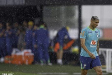 Ancelotti testa Matheus Cunha no lugar de Richarlison no time titular