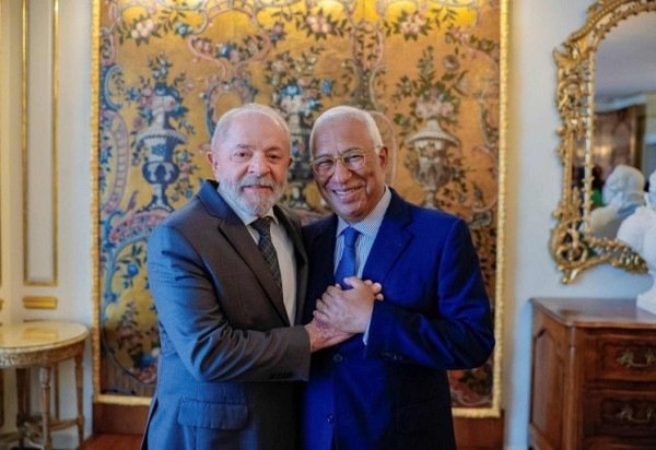 Ricardo Stucktert / PR