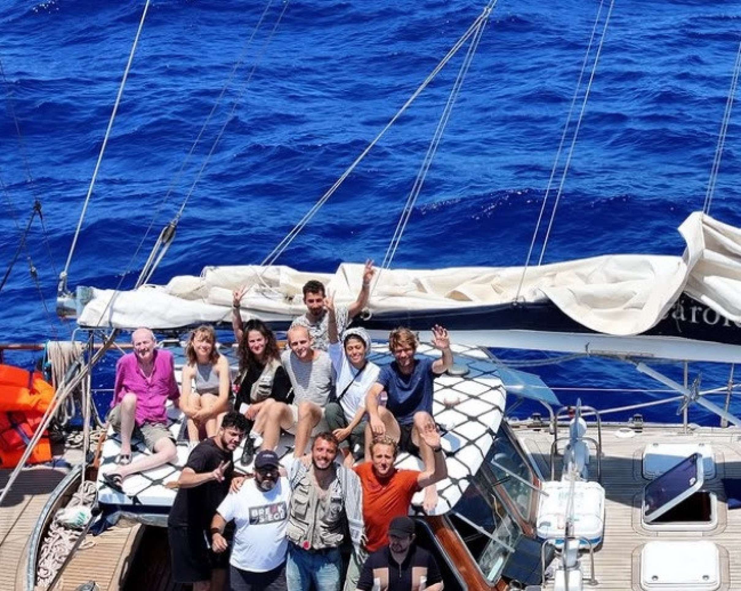 O barco Madleen teve 12 ativistas, entre eles Greta Thunberg e o brasiliense Thiago Ávila 