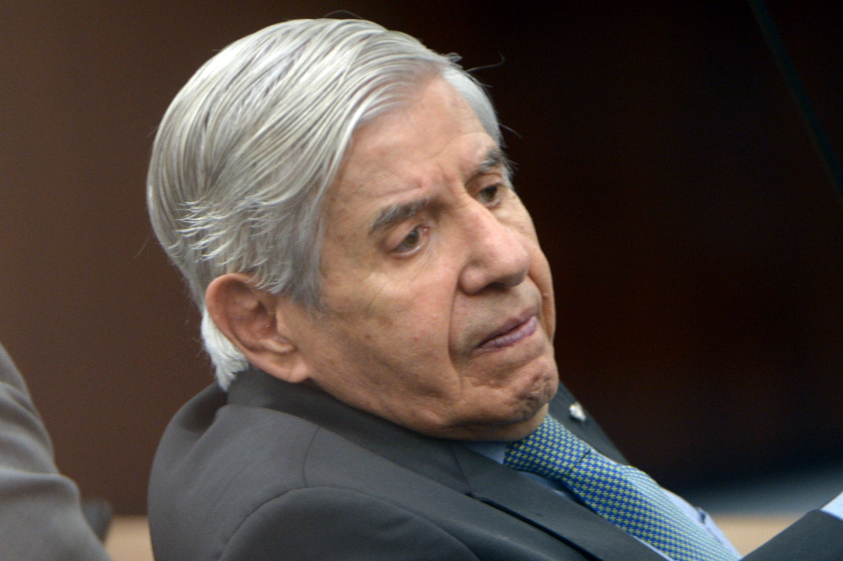 Já o Augusto Heleno se reservou ao direito de permanecer em silêncio parcialmente. Com isso, ele respondeu apenas as perguntas feitas por sua defesa