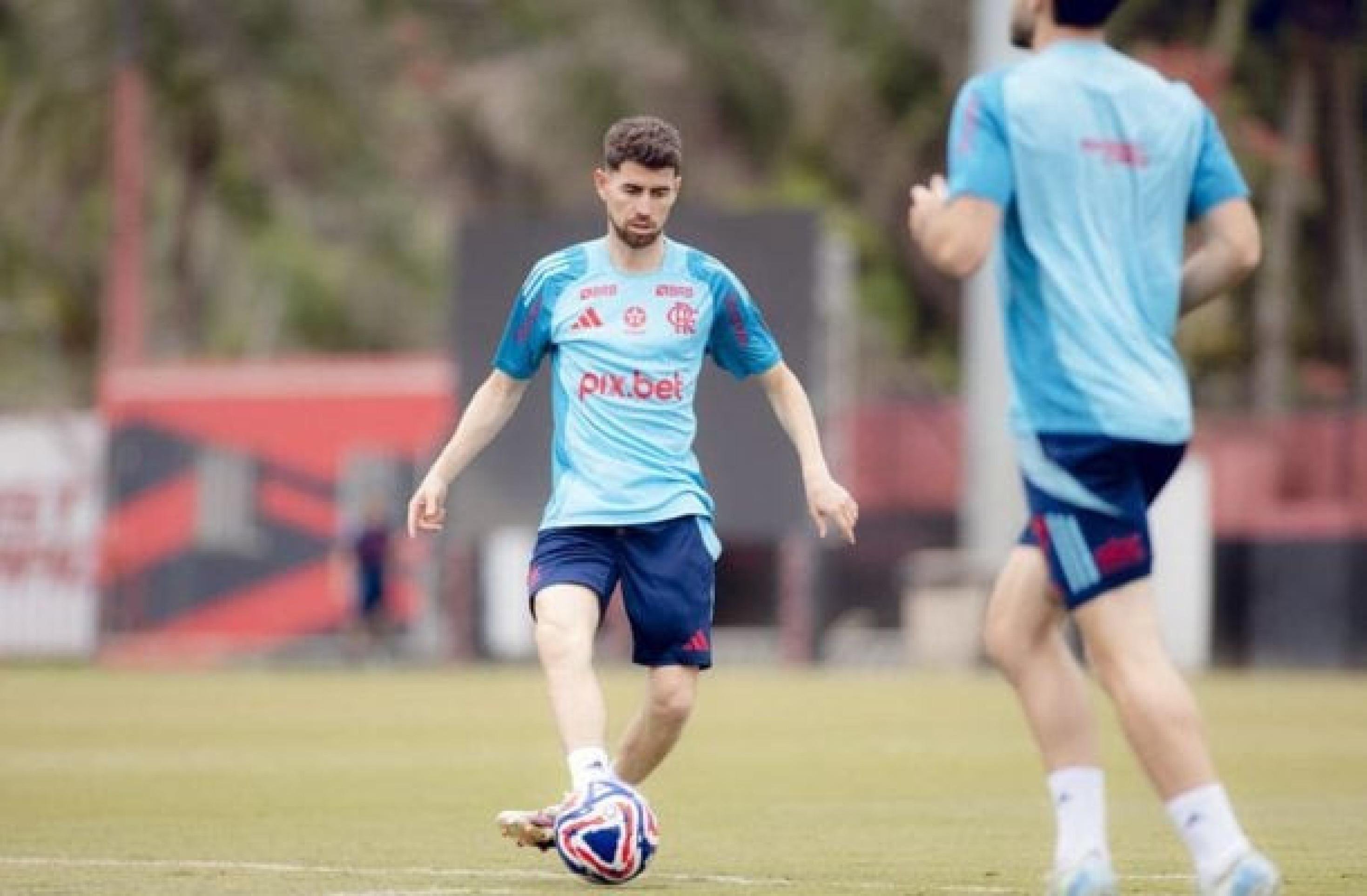 Jorginho aparece no BID e já pode estrear pelo Flamengo