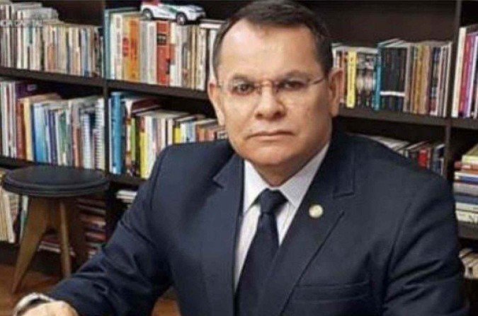 Eixo Capital. Miguel Lucena, delegado aposentado da Polícia Civil do DF - (crédito: CB) Eixo Capital. Miguel Lucena, delegado aposentado da Polícia Civil do DF - (crédito: CB)