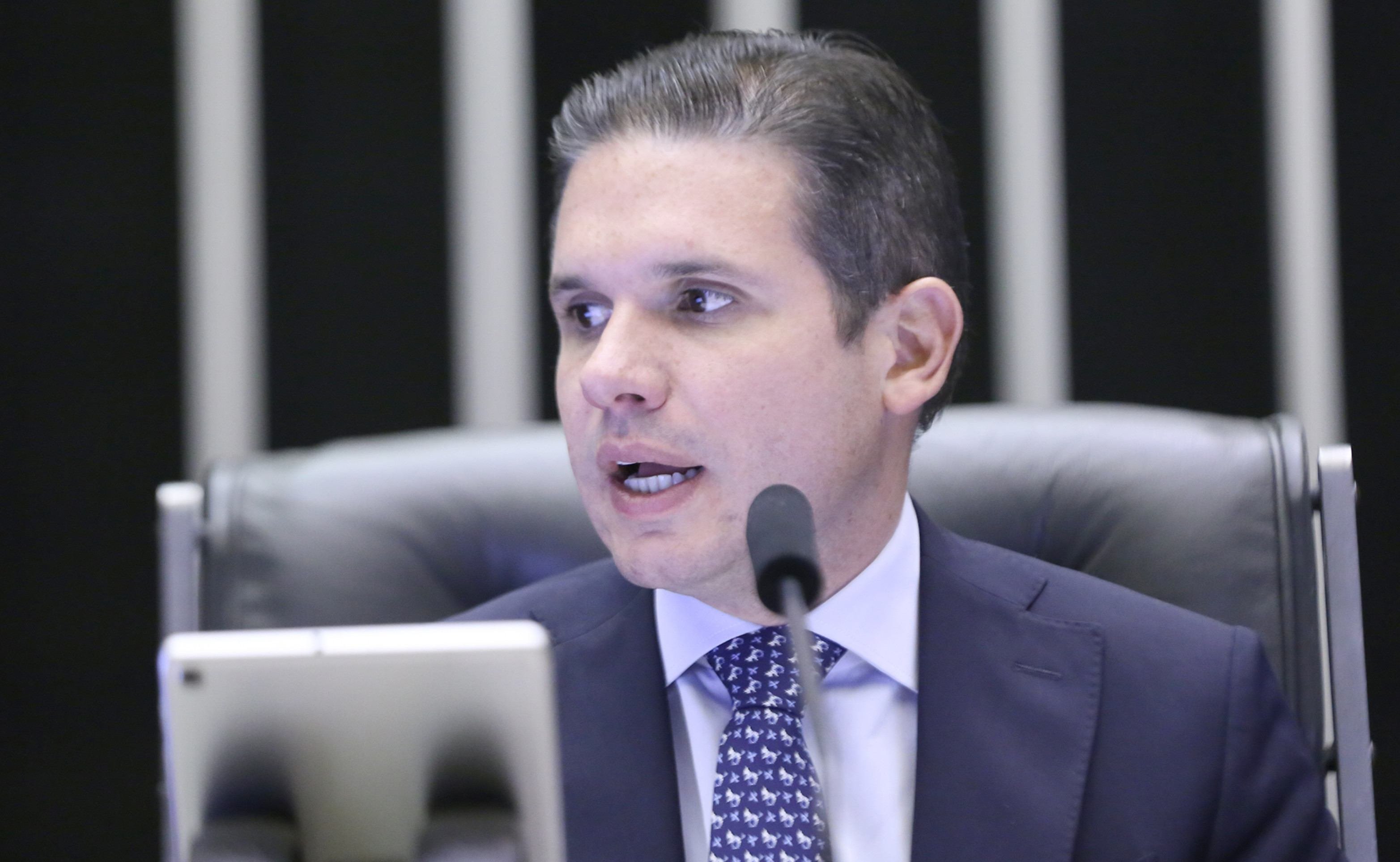 Motta afirma que Câmara vai declarar perda do mandato de Carla Zambelli Motta afirma que Câmara vai declarar perda do mandato de Carla Zambelli