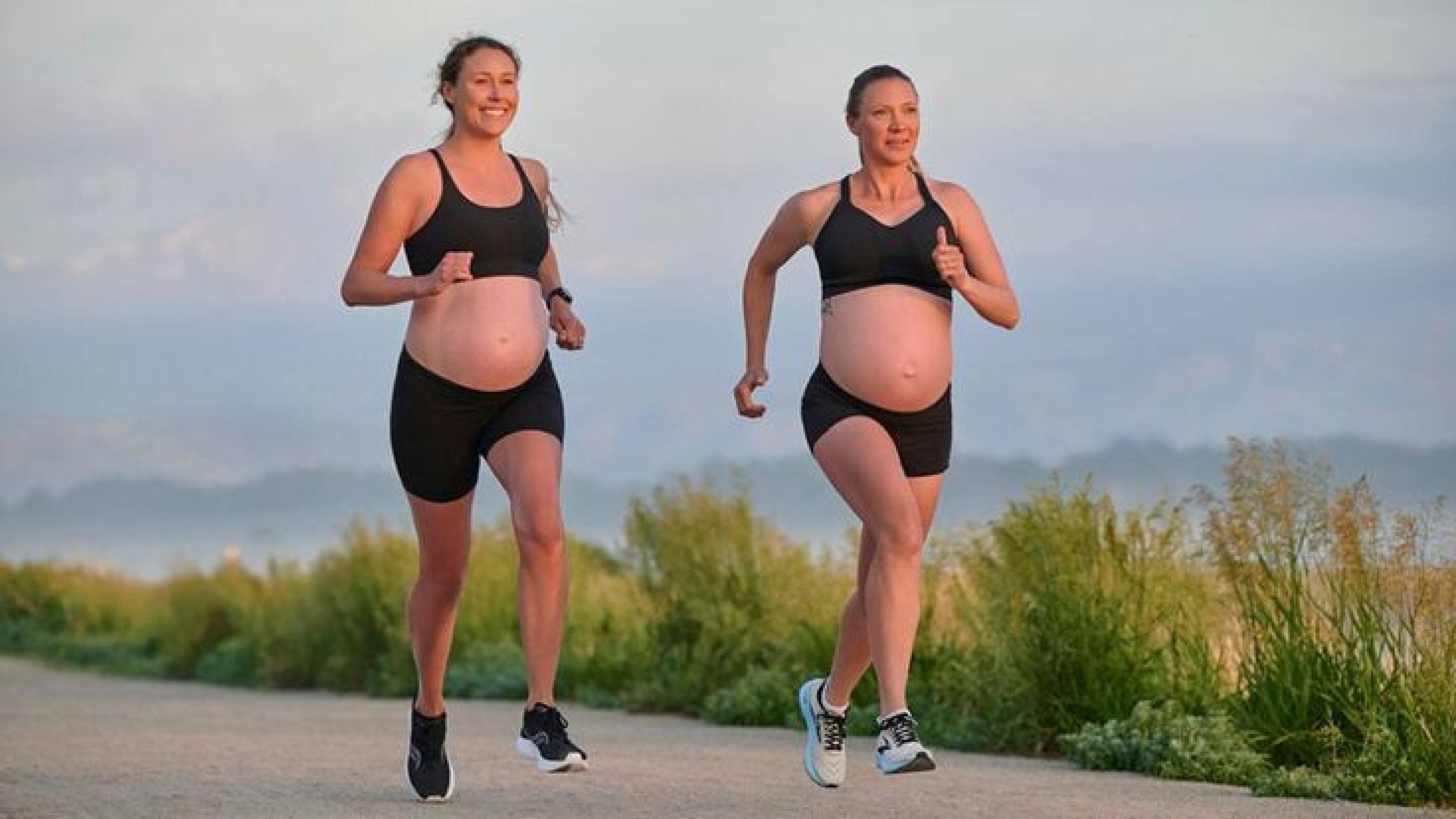 Treinando acompanhada: gestantes podem, e devem praticar atividade física