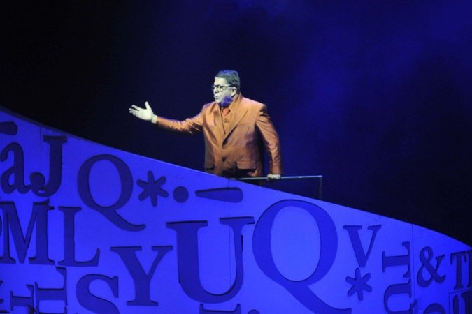 Peça Musica em comemoração dos 100 anos de Assis Chateaubriand no Centro de Convenções Ulysses Guimarães. - (crédito: MINERVINO JUNIOR ) Peça Musica em comemoração dos 100 anos de Assis Chateaubriand no Centro de Convenções Ulysses Guimarães. - (crédito: MINERVINO JUNIOR )