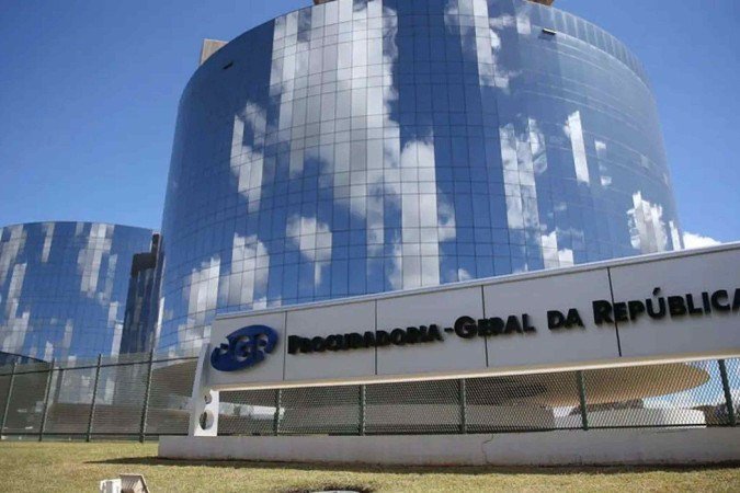 Ao todo, o concurso oferece 172 vagas para os cargos de técnico e analista do MPU - (crédito: José Cruz/Agência Brasil) Ao todo, o concurso oferece 172 vagas para os cargos de técnico e analista do MPU - (crédito: José Cruz/Agência Brasil)