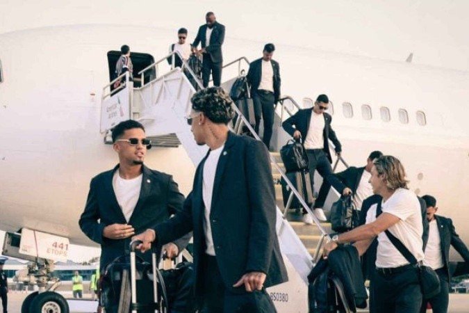 Desembarque do Fluminense nos Estados Unidos - (crédito: Foto: Divulgação / Fluminense) Desembarque do Fluminense nos Estados Unidos - (crédito: Foto: Divulgação / Fluminense)