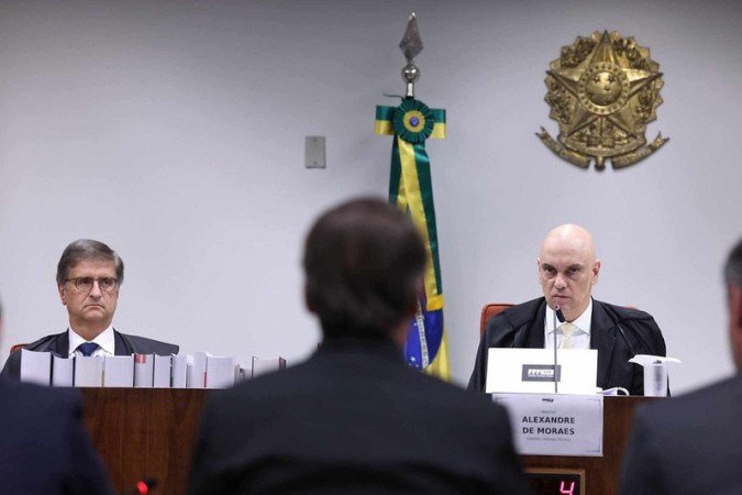Na decisão, o magistrado apontou que os advogados poderão anexar os vídeos ao processo para que sejam analisados posteriormente - (crédito: Antonio Augusto/STF) Na decisão, o magistrado apontou que os advogados poderão anexar os vídeos ao processo para que sejam analisados posteriormente - (crédito: Antonio Augusto/STF)