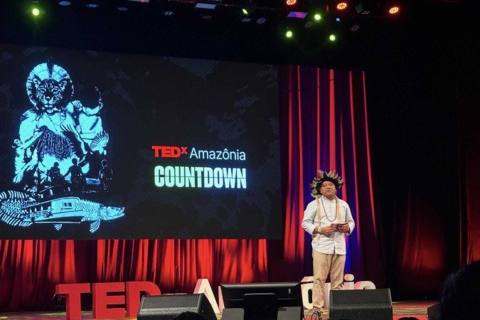 Liderança indígena Adriano Karipuna em palestra no TEDxAmazônia, em Belém - (crédito: Rafaela Gonçalves/ CB) Liderança indígena Adriano Karipuna em palestra no TEDxAmazônia, em Belém - (crédito: Rafaela Gonçalves/ CB)